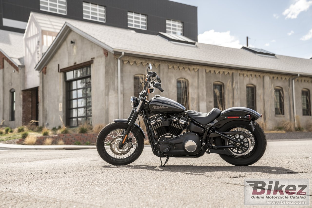 Thumbnail for Harley-Davidson Street Bob 2020