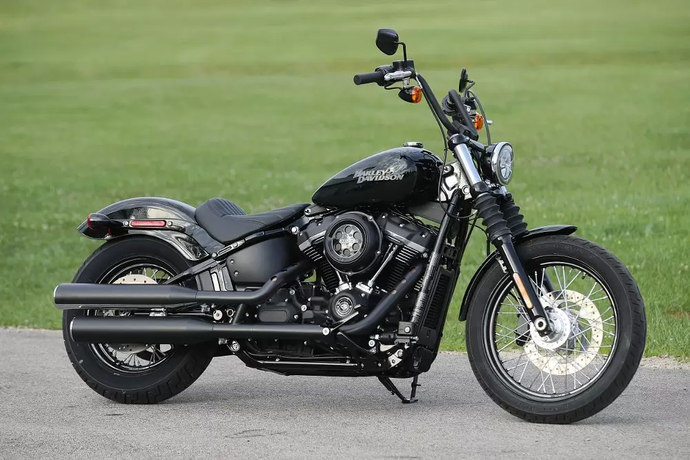 Thumbnail for Harley-Davidson Street Bob 2020