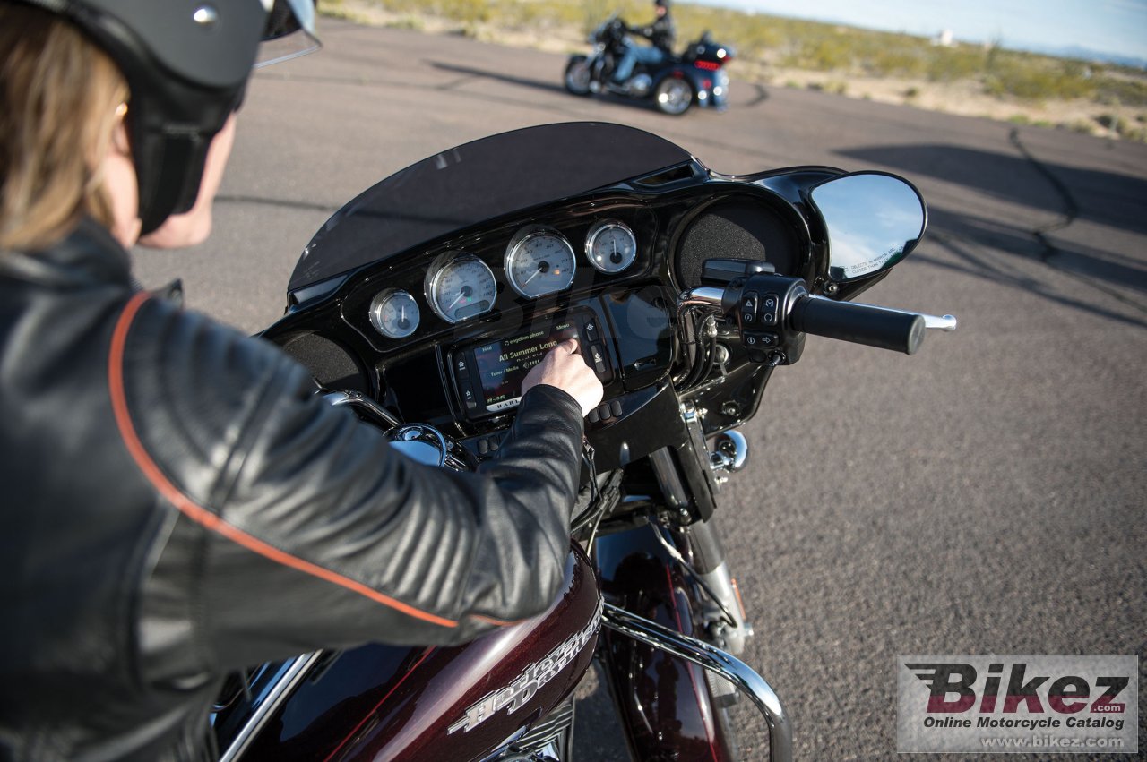 Thumbnail for Harley-Davidson Street Glide 2014