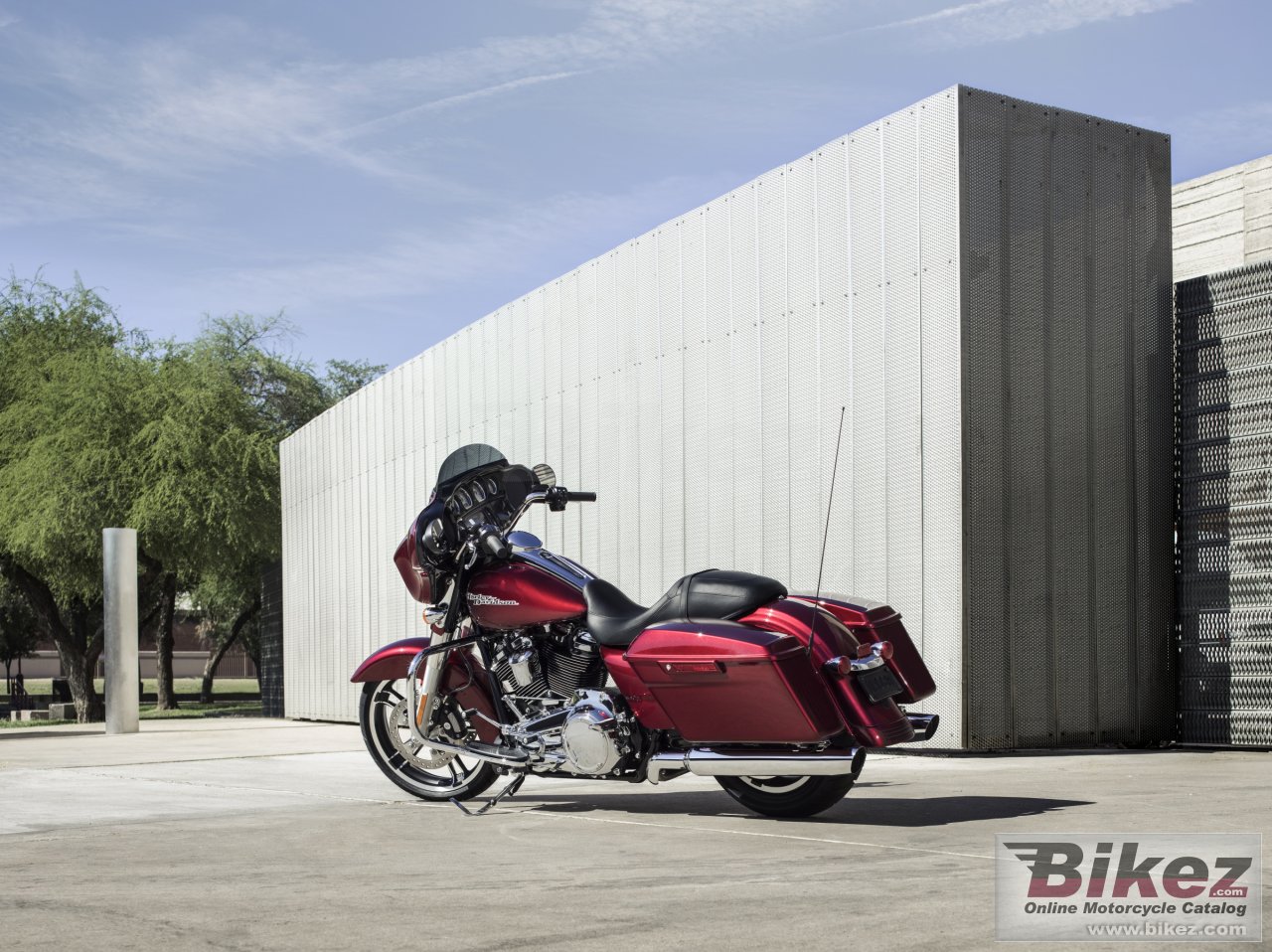 Thumbnail for Harley-Davidson Street Glide 2017