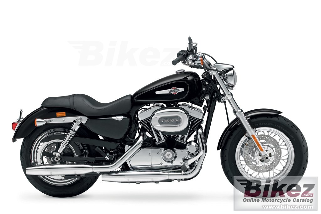 Harley-Davidson XL1200C Sportster 1200 Custom