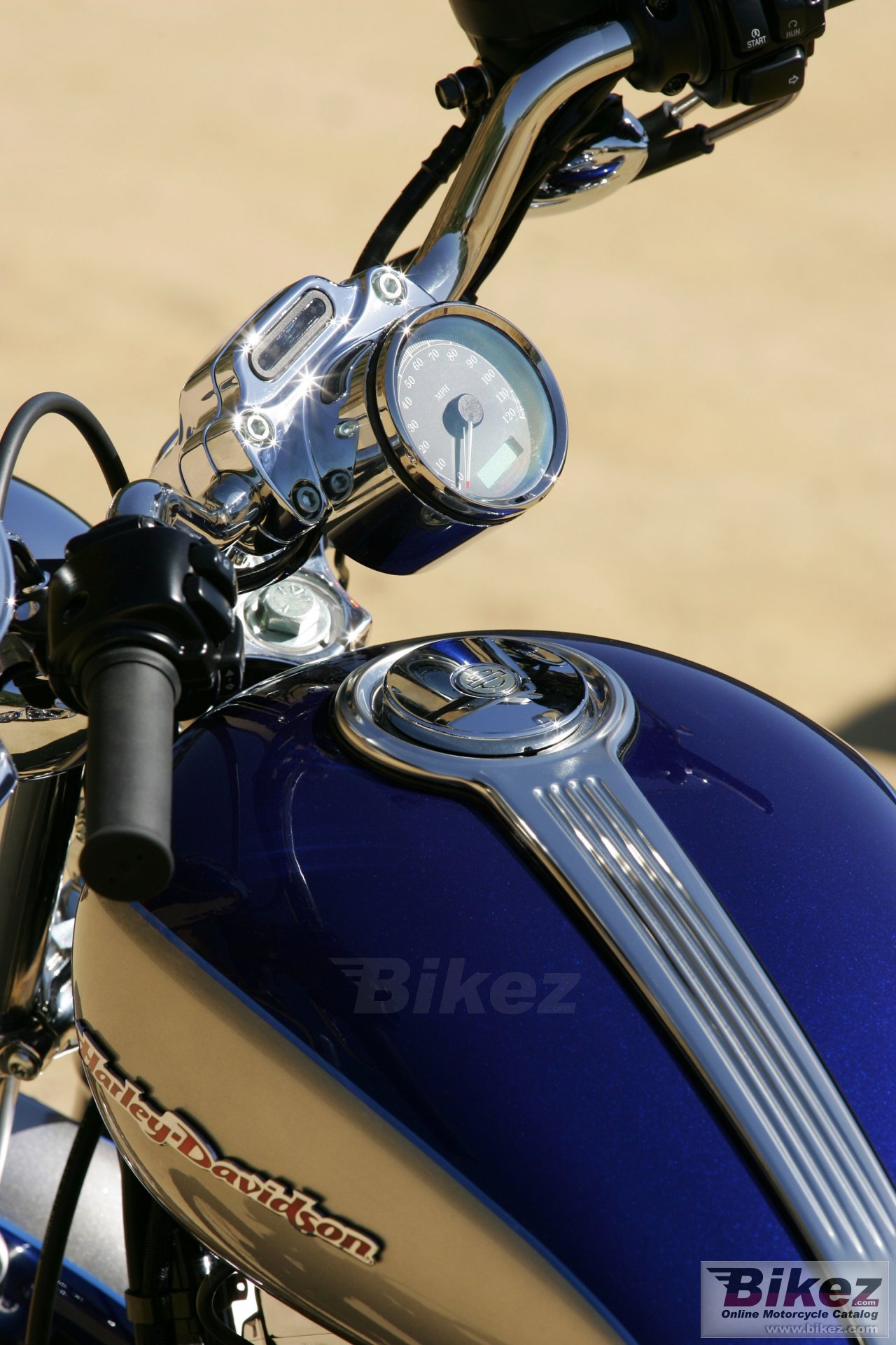 Thumbnail for Harley-Davidson XL1200C Sportster Custom 2007