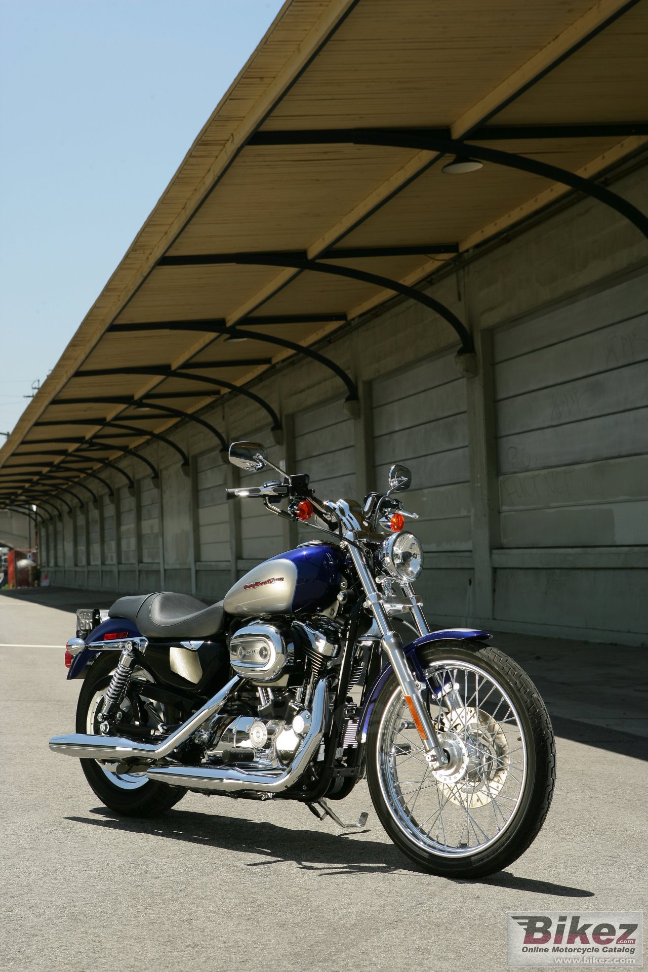 Thumbnail for Harley-Davidson XL1200C Sportster Custom 2007