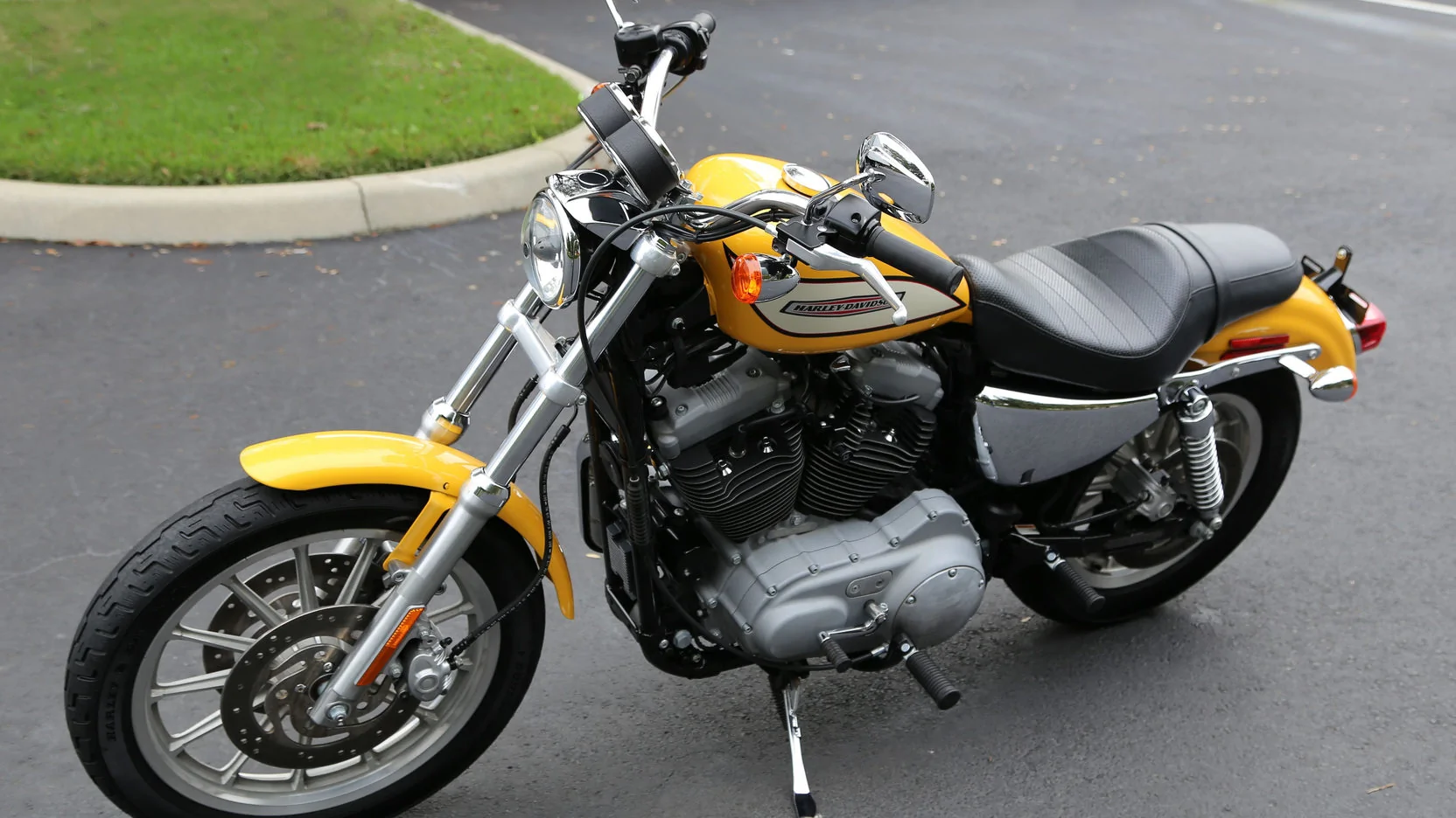 Thumbnail for Harley-Davidson XL 1200 R Sportster 2005