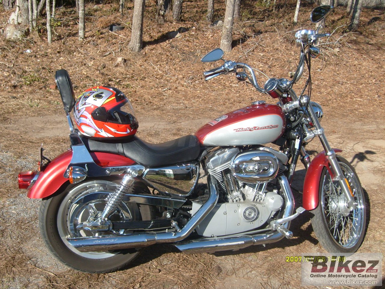 Thumbnail for Harley-Davidson XL 883 C Sportster Custom 2004