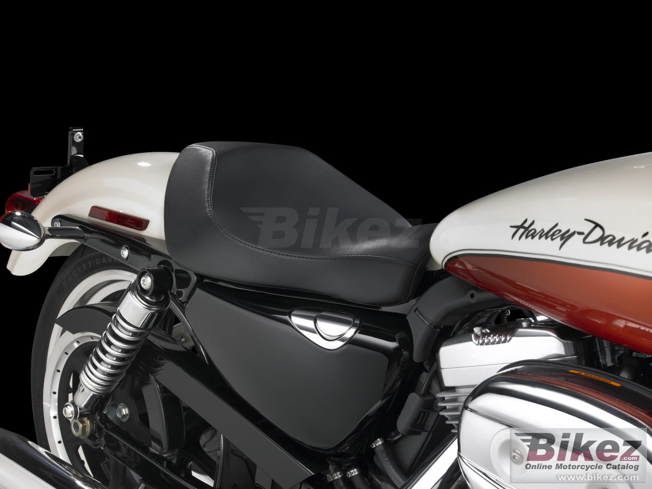 Thumbnail for Harley-Davidson XL 883L Sportster 883 SuperLow 2011