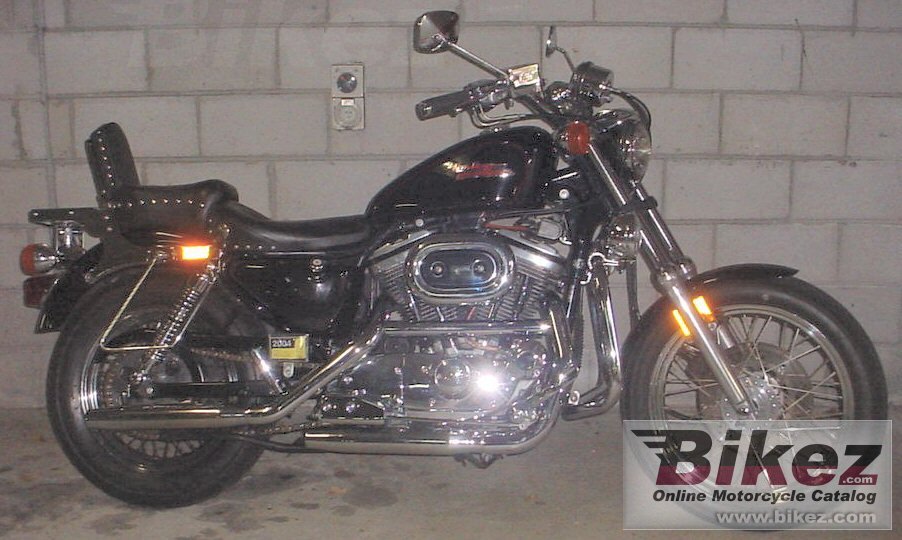 Harley-Davidson XLH Sportster 883 De Luxe