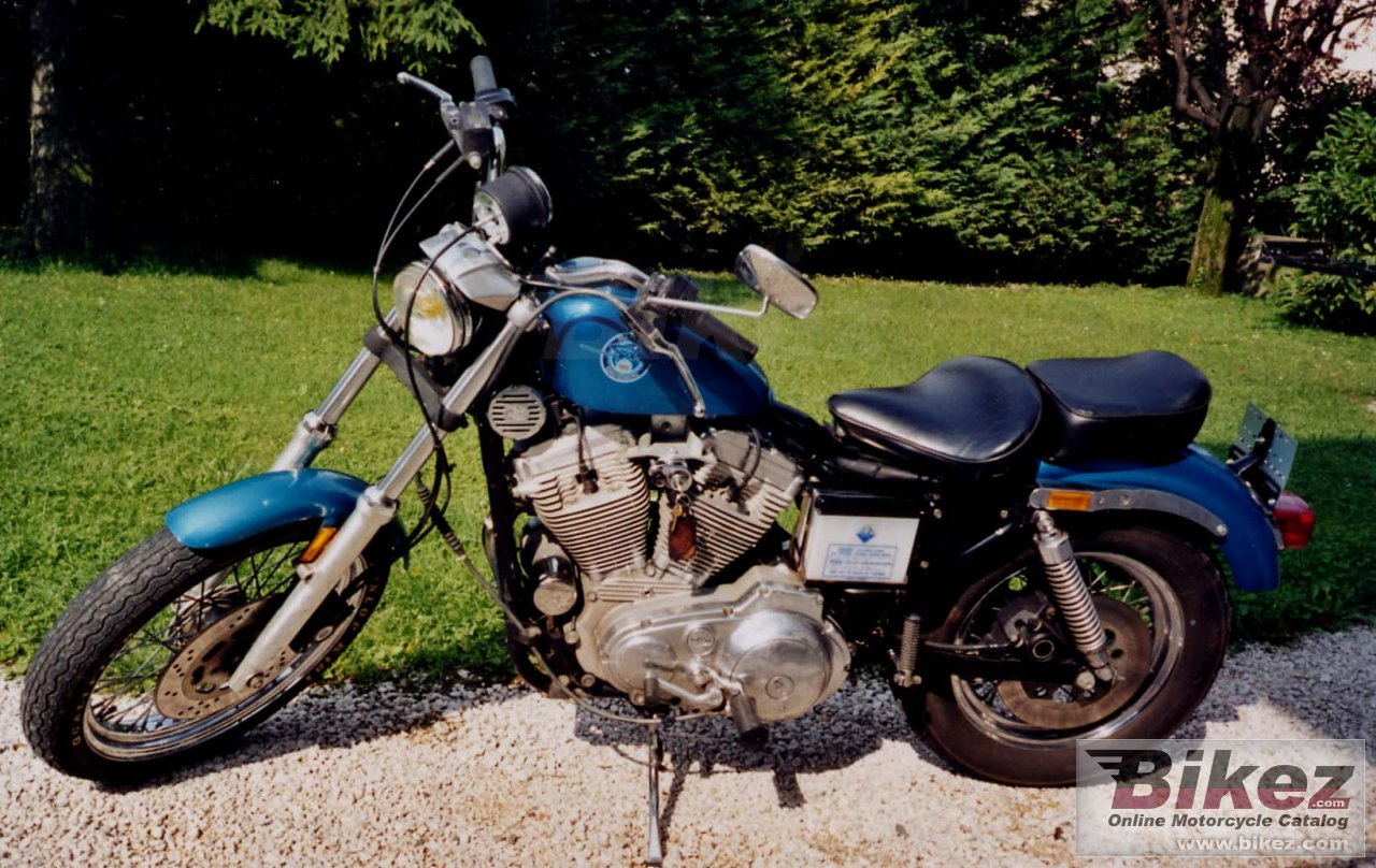 Harley-Davidson XLH Sportster 883 Standard