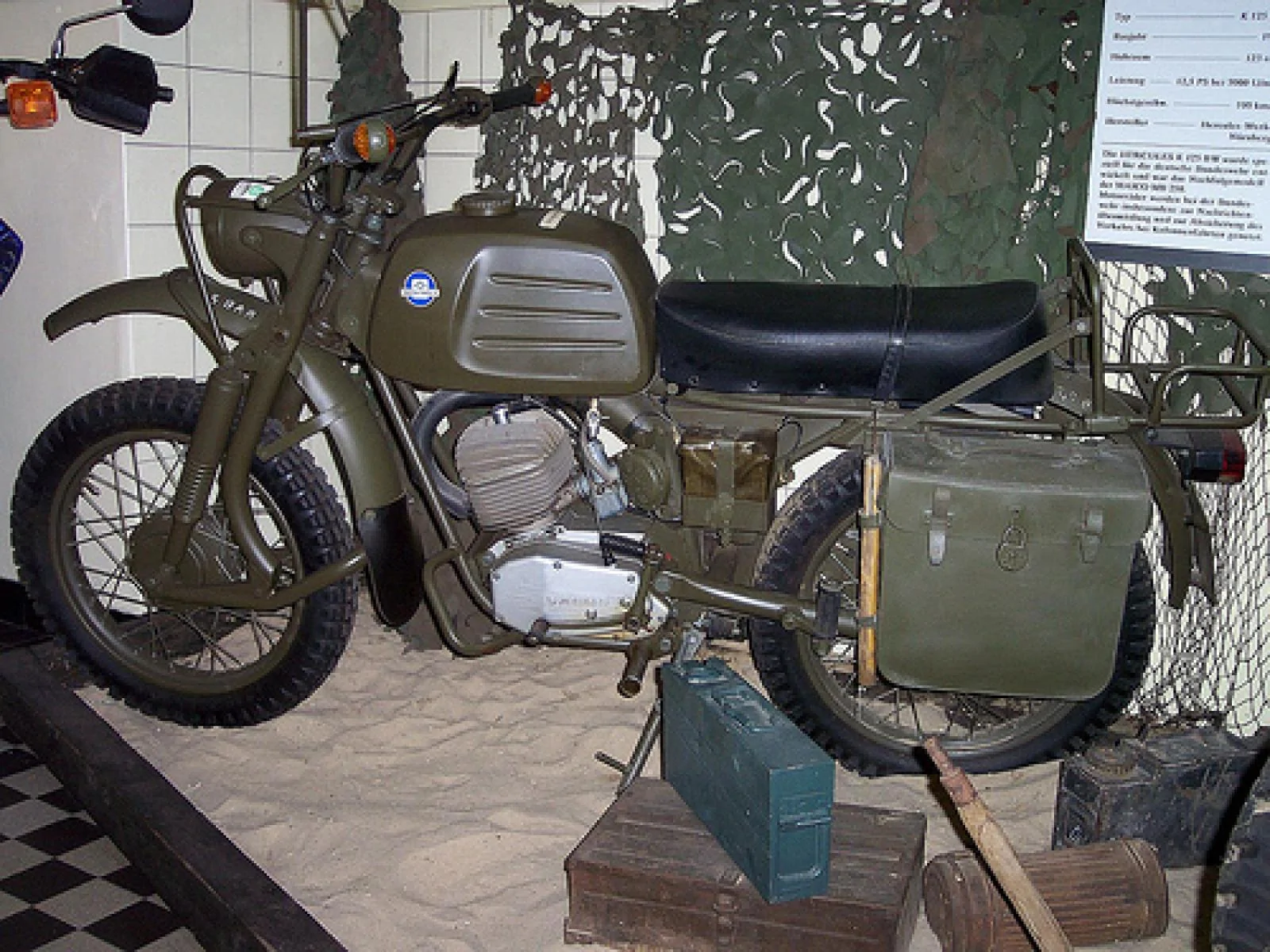 Hercules K 125 Military