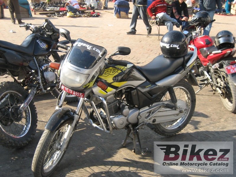 Thumbnail for Hero Honda CBZ 2004