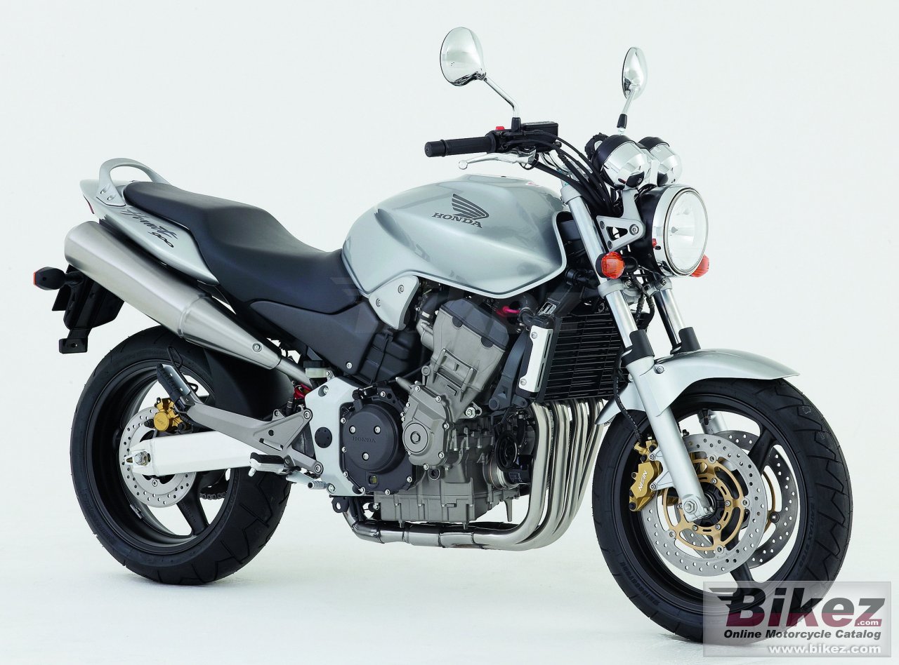 Honda 919 - Hornet 900