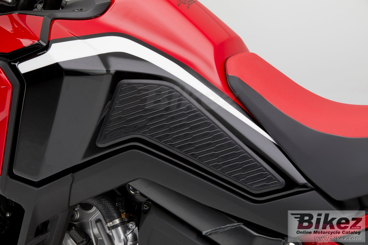 Thumbnail for Honda Africa Twin 2020