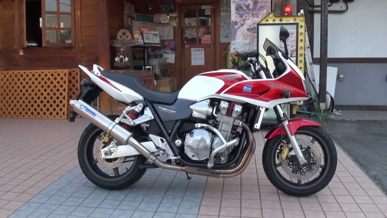 Thumbnail for Honda CB1300 Super Bol Dor 2015