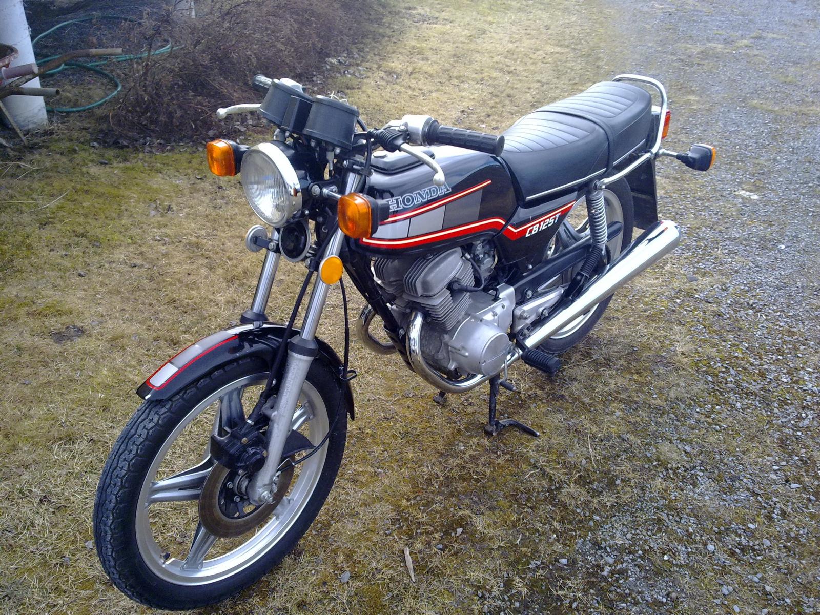 Thumbnail for Honda CB 125 T 2 1982