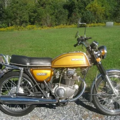 Honda CB 200