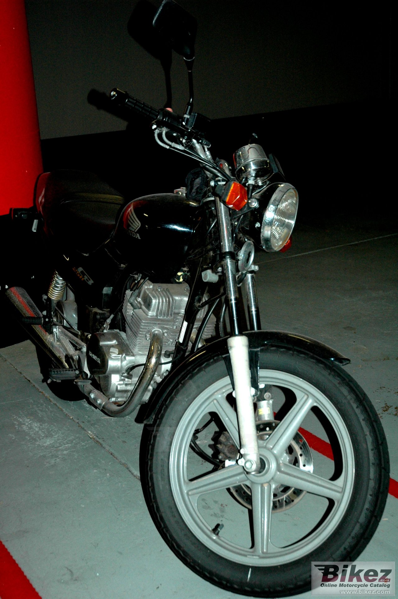 Honda CB 250 F - CB 250 G