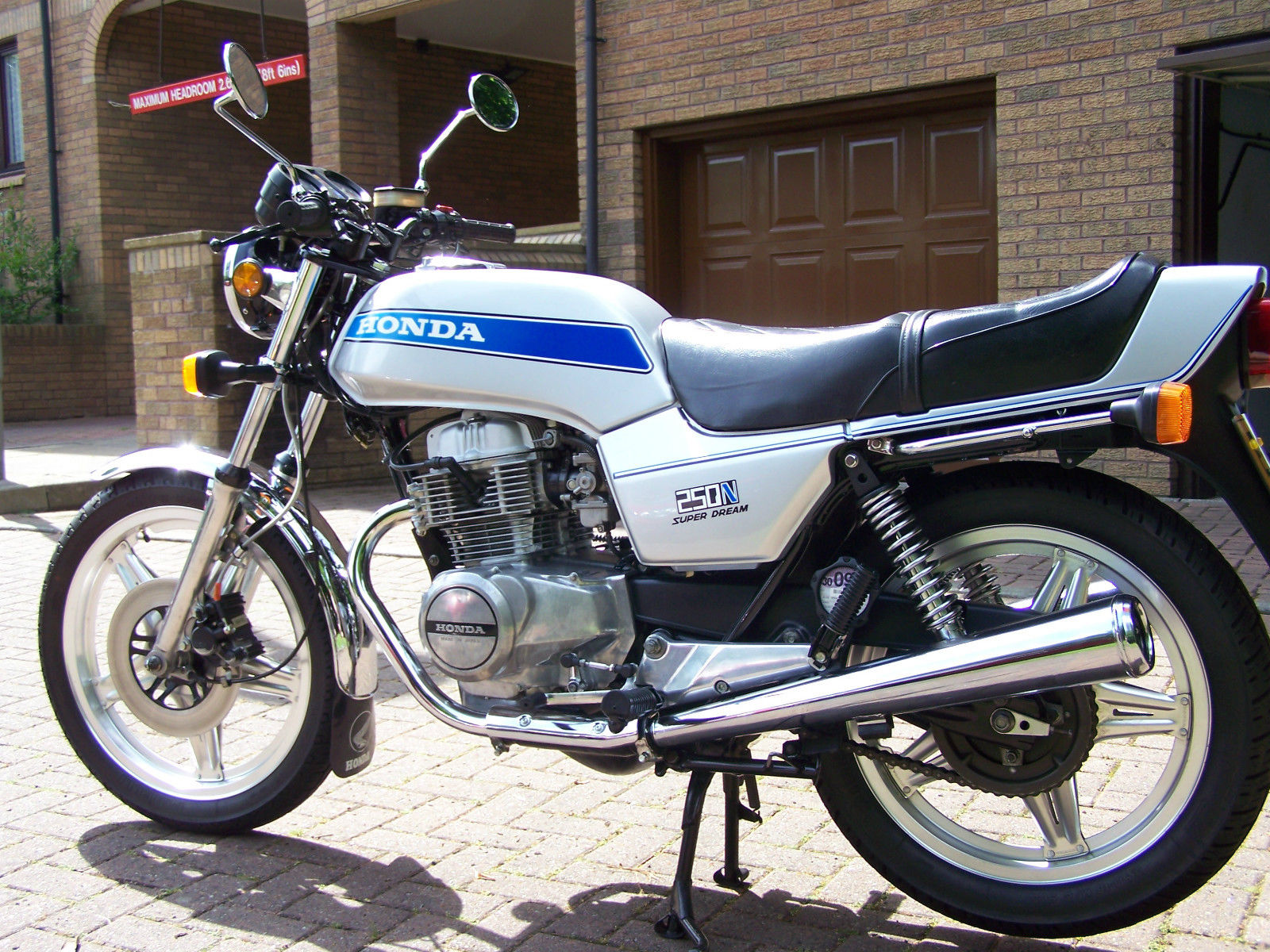 Honda CB 250 N
