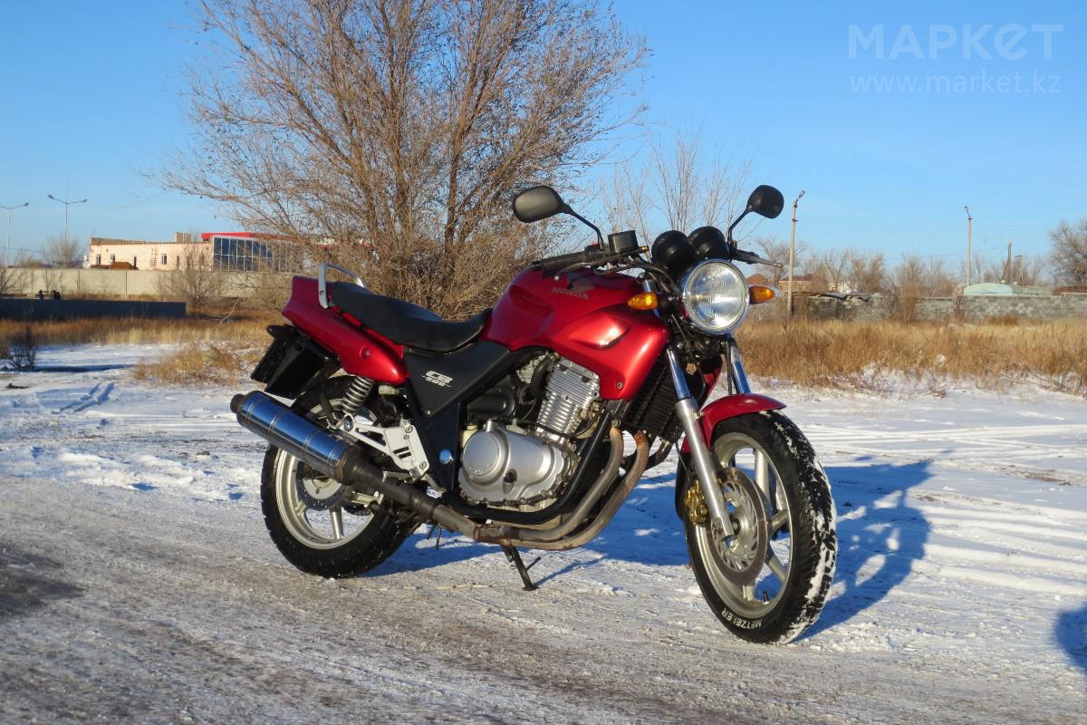 Honda CB 500