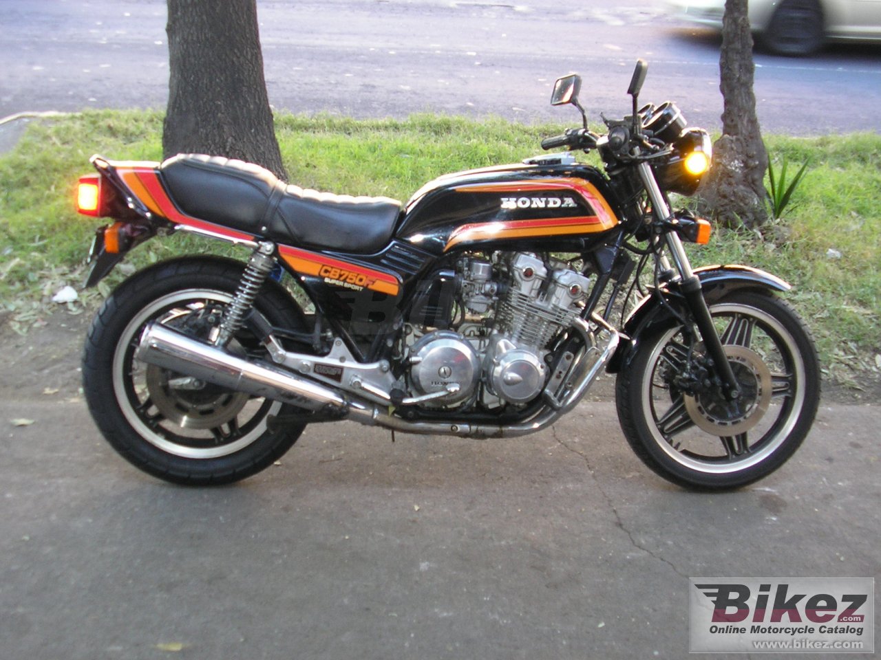 Thumbnail for Honda CB 750 F 1981