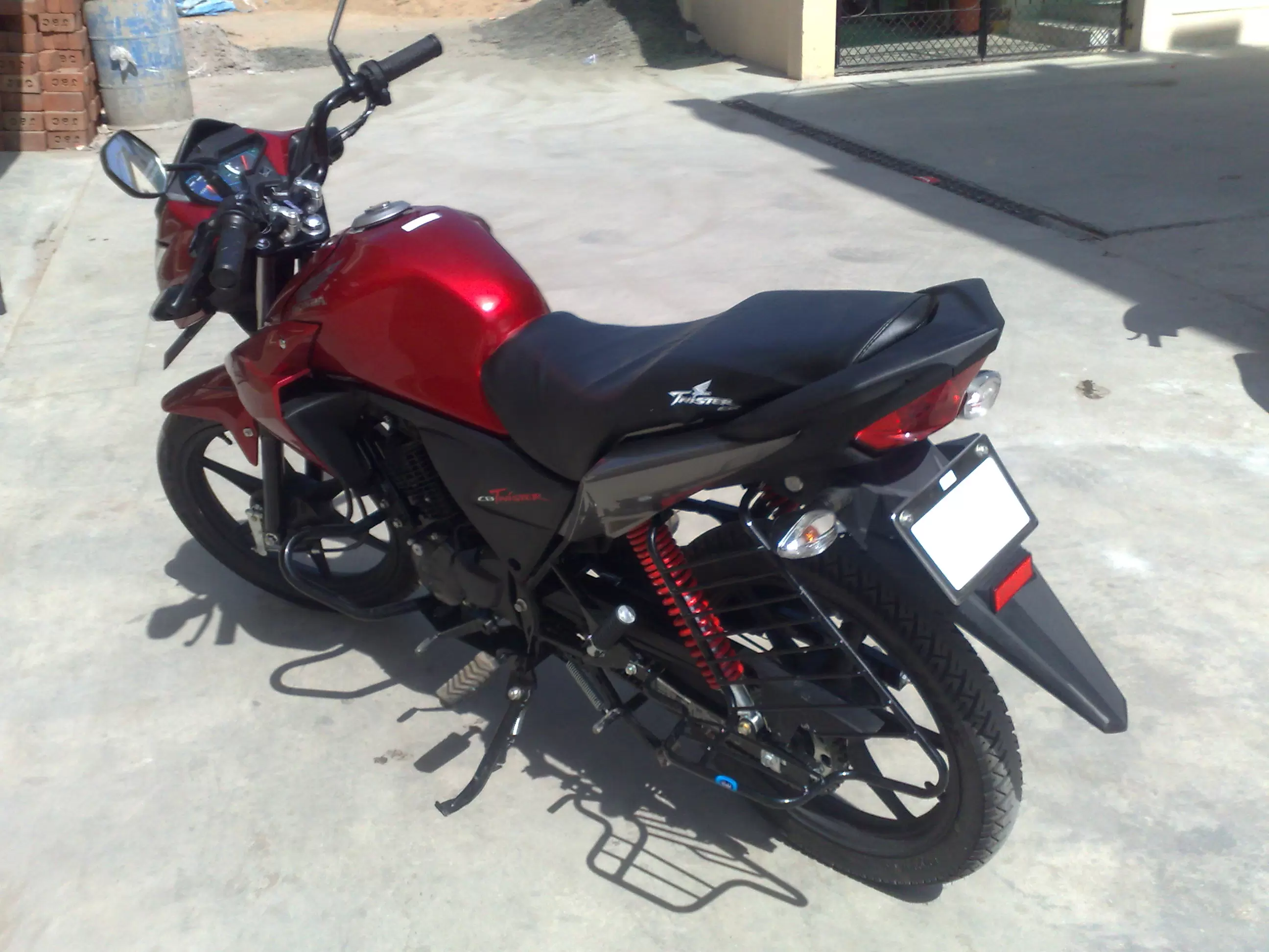 Thumbnail for Honda CB Twister 2013