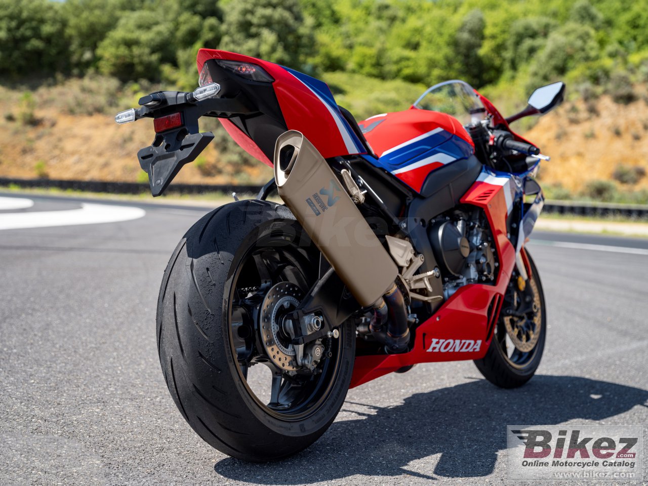 Thumbnail for Honda CBR1000RR-R Fireblade 2022