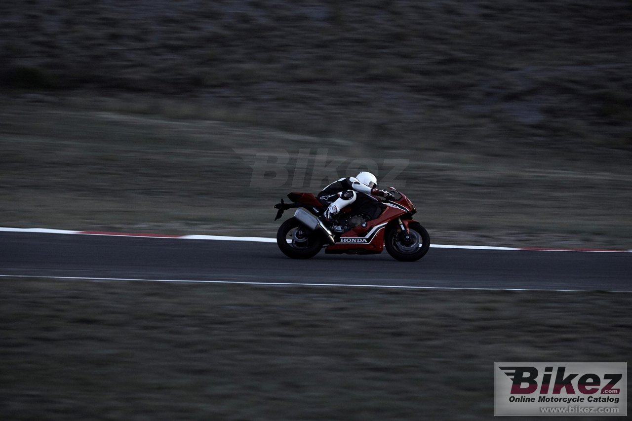Thumbnail for Honda CBR1000RR Fireblade 2017