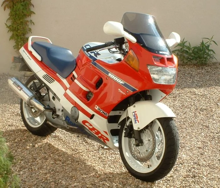 Thumbnail for Honda CBR 1000 F 1990