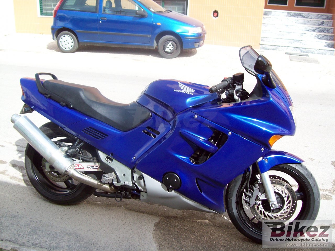 Honda CBR 1000 F