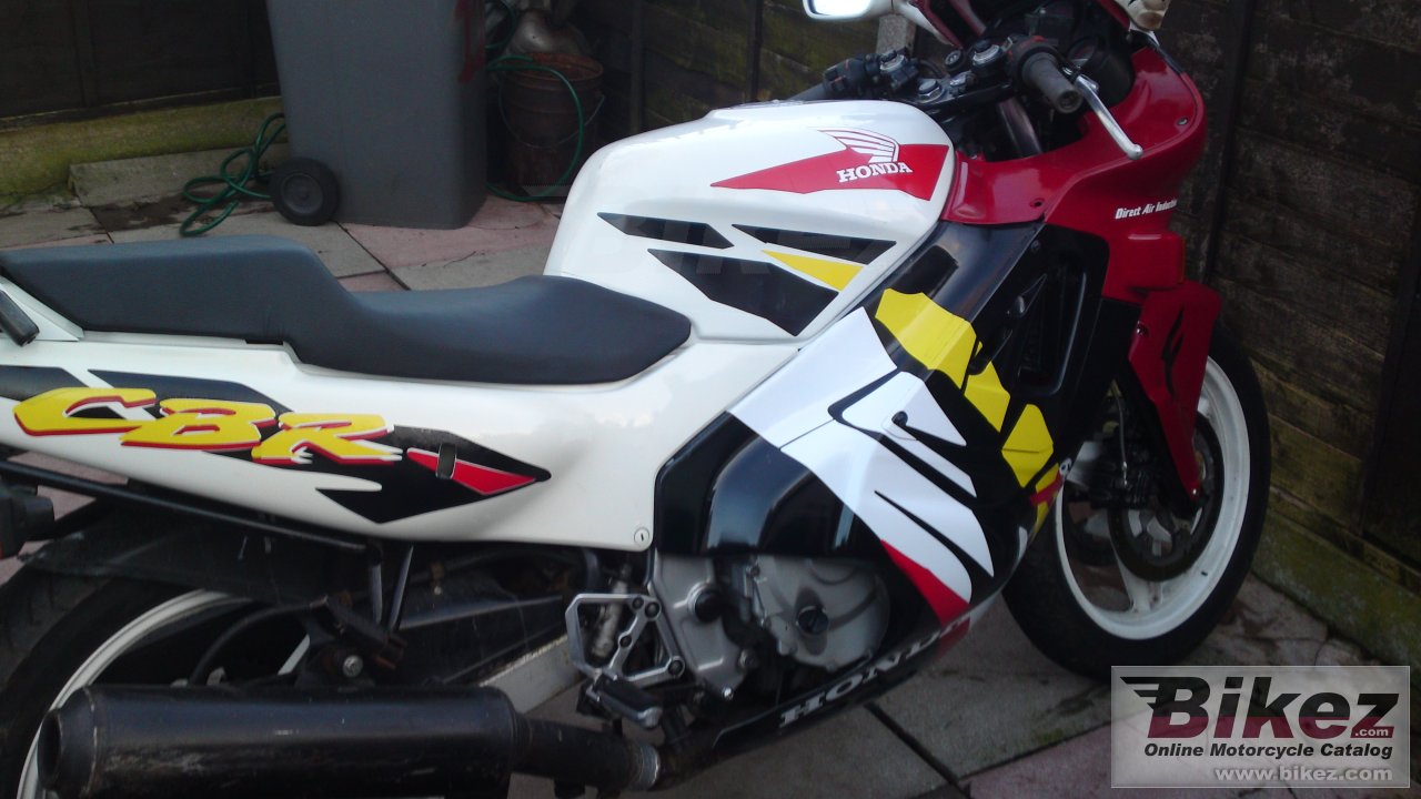 Thumbnail for Honda CBR 600 F (reduced effect) 1990