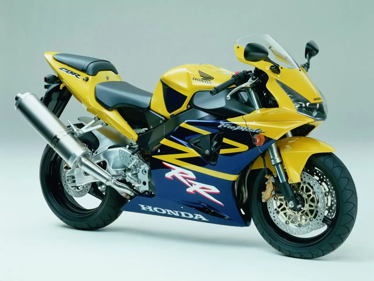 Thumbnail for Honda CBR 954 RR 2002