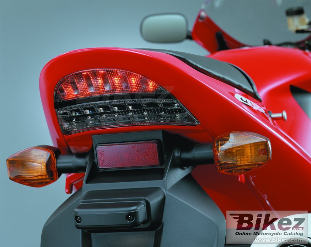 Thumbnail for Honda CBR 954 RR 2002