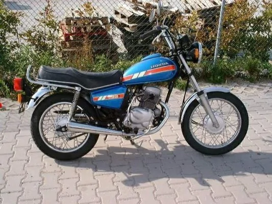 Thumbnail for Honda CM 200 T 1981
