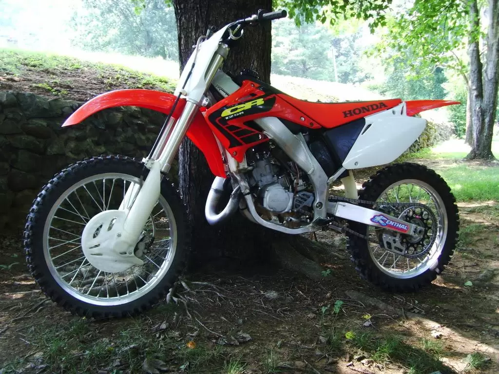 Thumbnail for Honda CR 125 2002