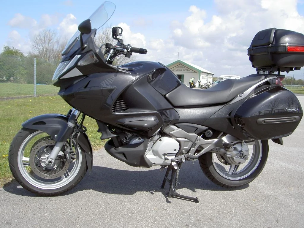 Thumbnail for Honda Deauville 700 2010