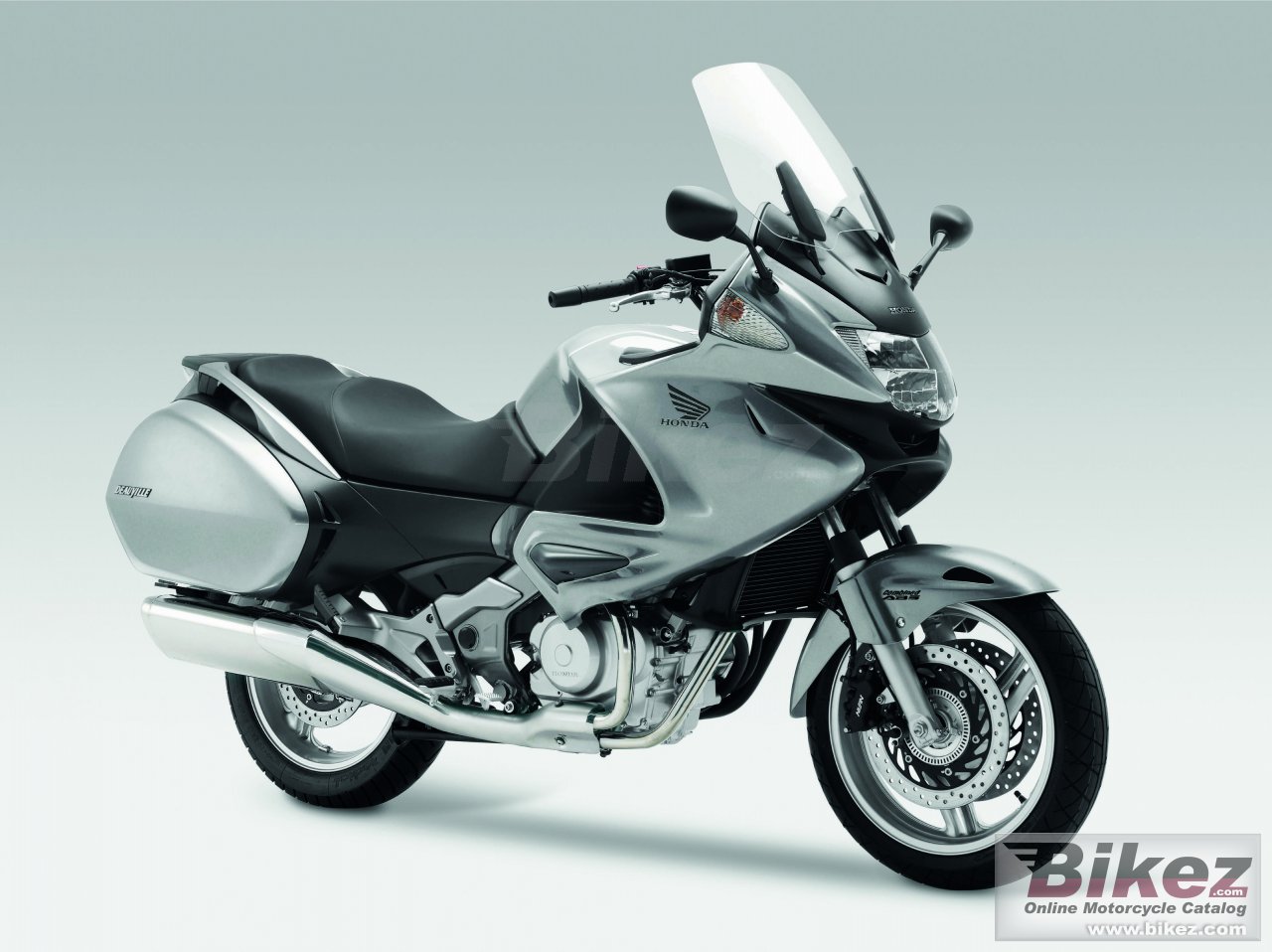 Thumbnail for Honda Deauville 700 2010