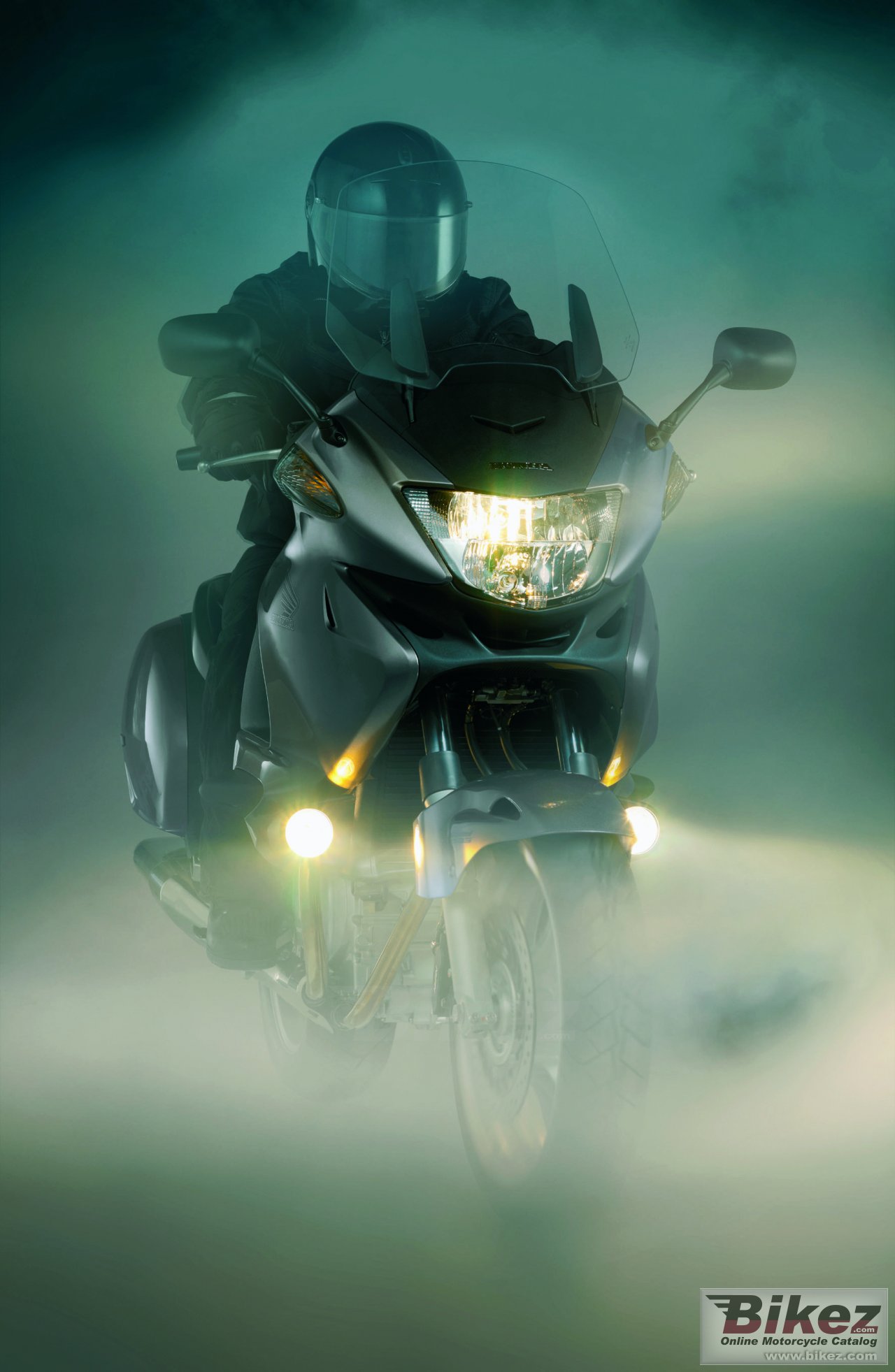 Thumbnail for Honda Deauville 700 2010