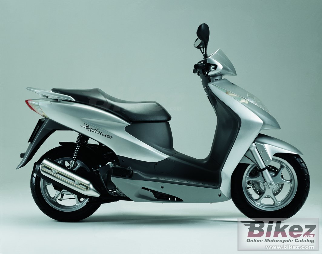 Thumbnail for Honda Dylan 125 2006