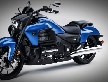 Thumbnail for Honda Gold Wing Valkyrie 2016