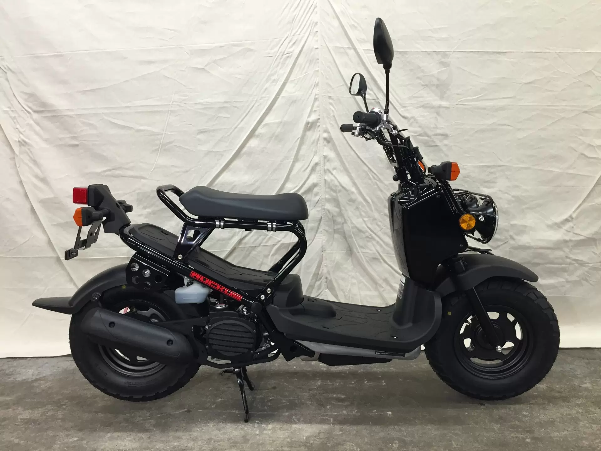 Thumbnail for Honda Ruckus 2016