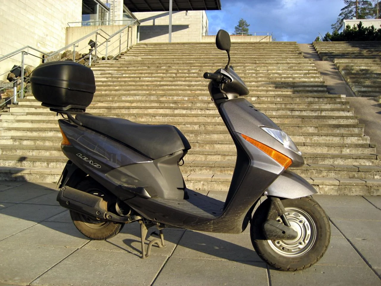 Thumbnail for Honda SCV 100 Lead 2007