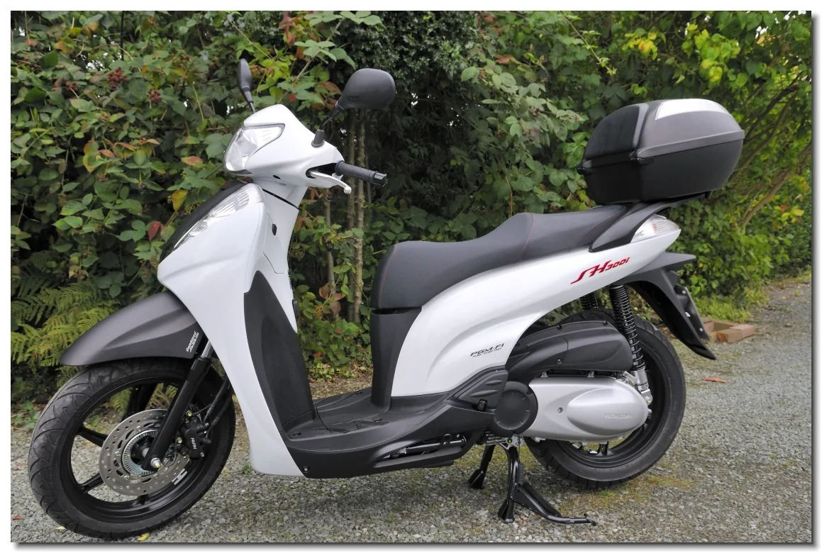 Thumbnail for Honda SH300i Sporty 2010