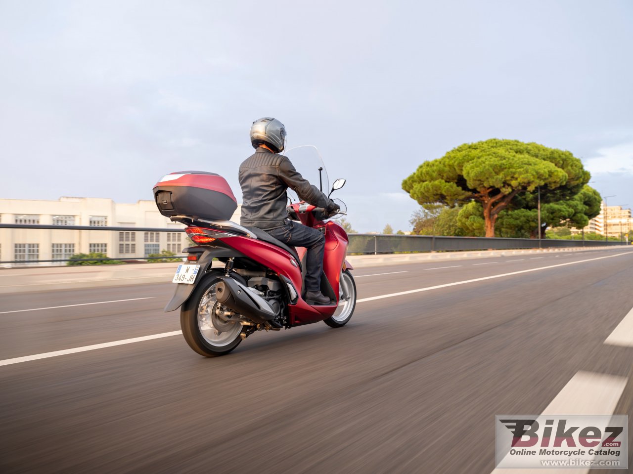 Thumbnail for Honda SH350i 2021