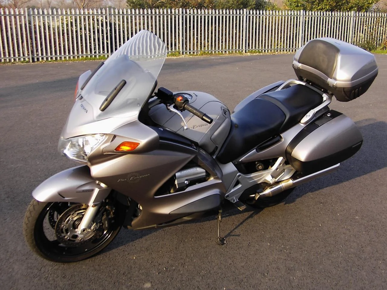 Thumbnail for Honda ST1300 ABS Pan European 2009