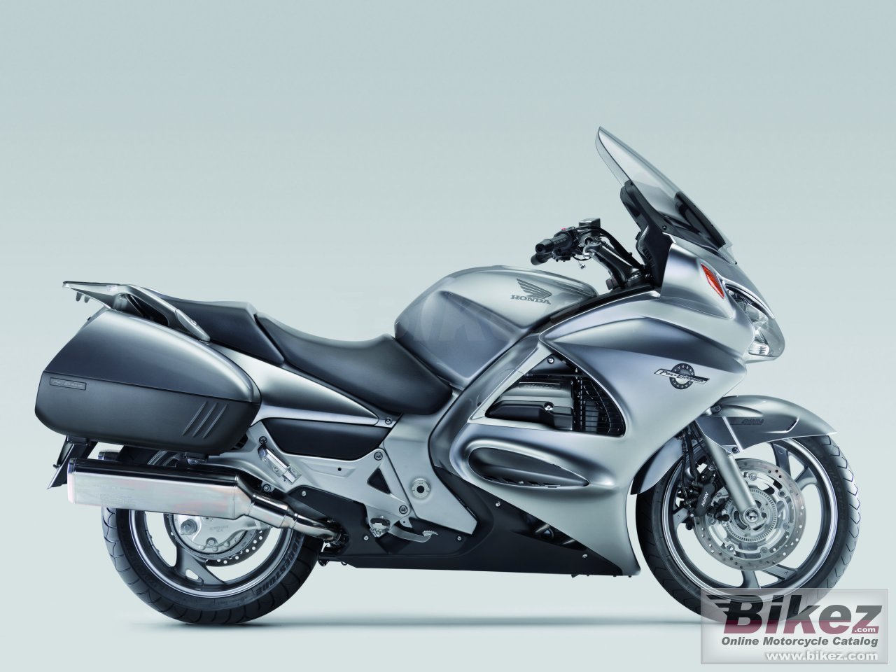 Thumbnail for Honda ST1300 ABS Pan European 2009