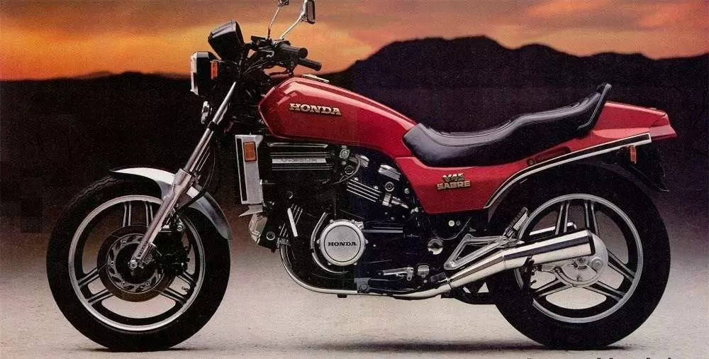 Thumbnail for Honda VF 700 S Sabre 1984