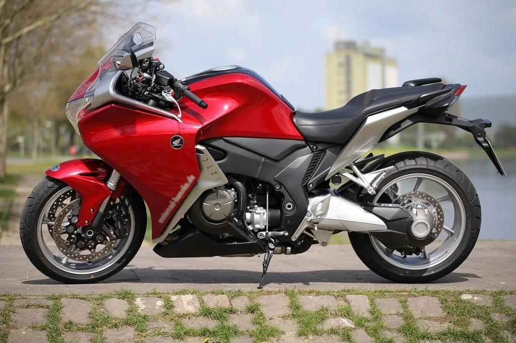 Thumbnail for Honda VFR1200X 2020