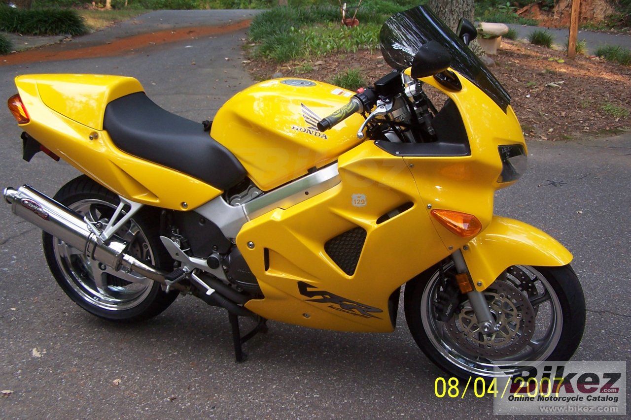 Thumbnail for Honda VFR 800 F 2000