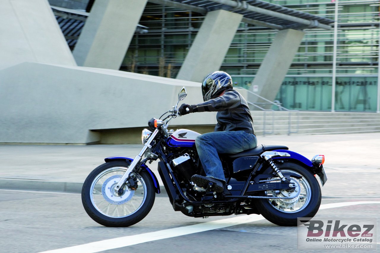 Thumbnail for Honda VT750S 2011