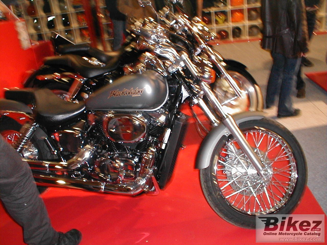 Honda VT 750 DC Black Widow