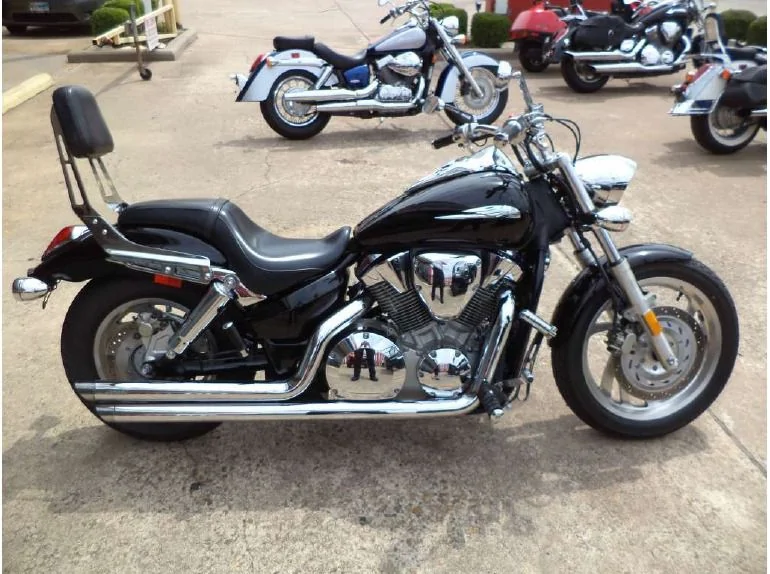 Thumbnail for Honda VTX 1300 C 2005